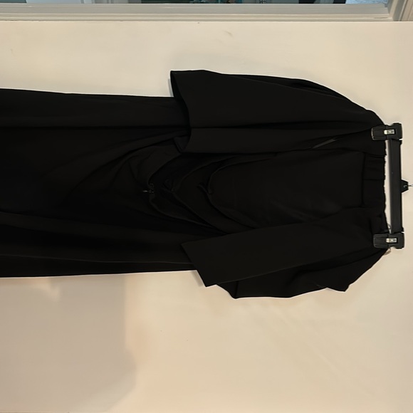 Classy Black Plus Size romper - Picture 3 of 7